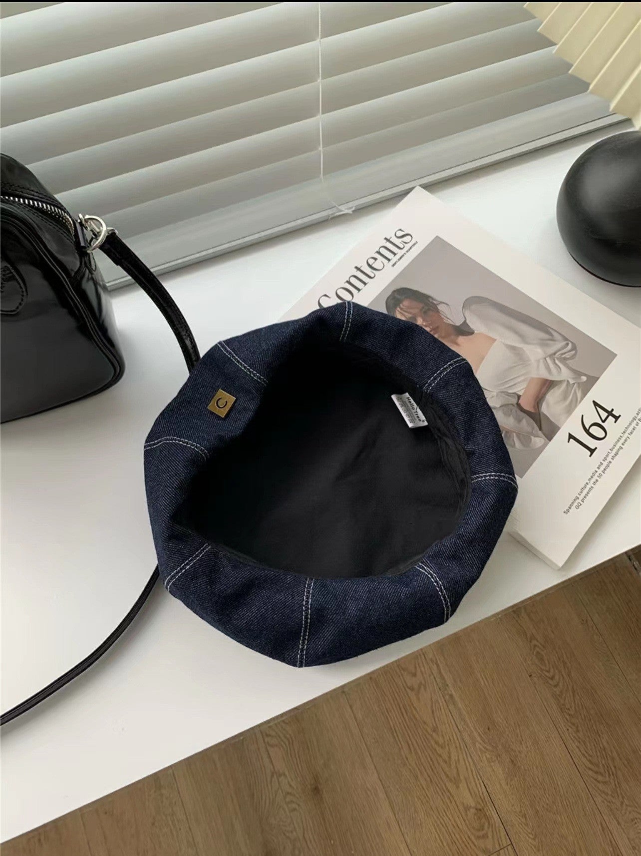 C-letter Versatile Beret